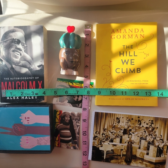 Black History Bundle ~ Malcom X Amanda Gorman Books Bob Marley Cards Lady Head - Picture 5 of 16